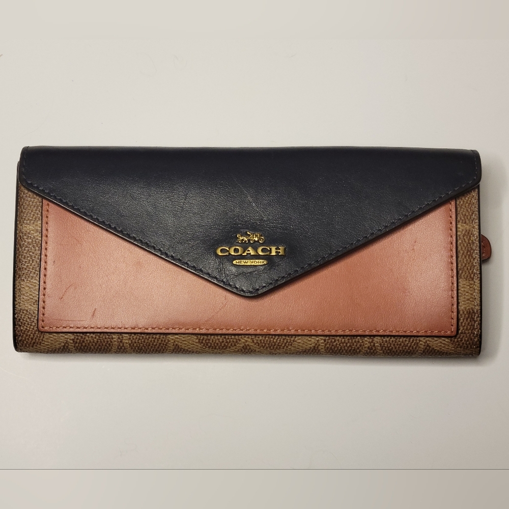 Coach Women's Tri-Color Leather Wallet